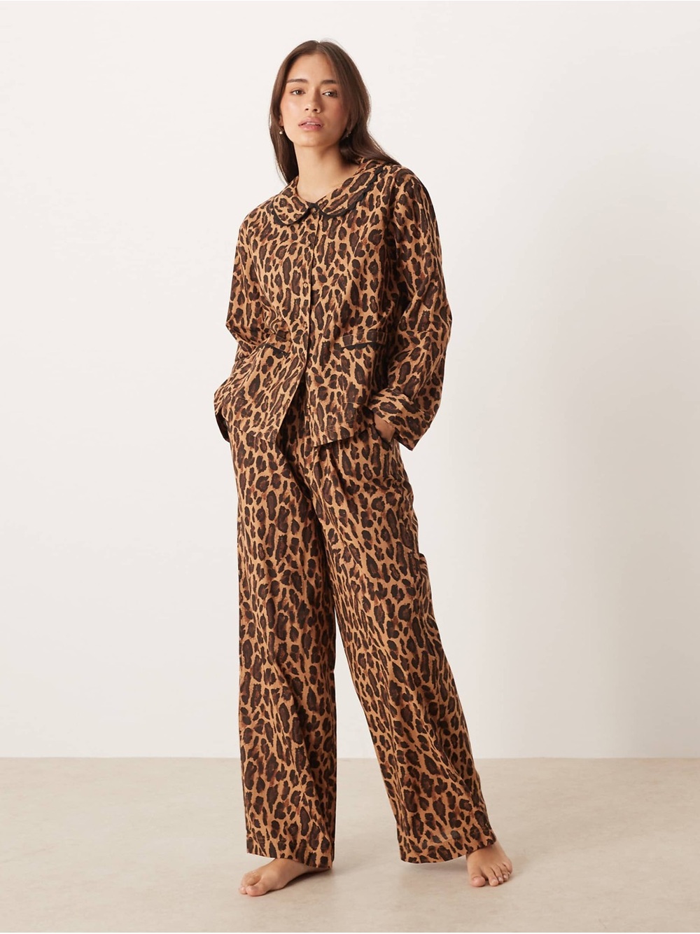 NWOT ASOS Leopard Print Scallop Peter Pan Collar Wide Leg Pajama Lounge Set PJ 4